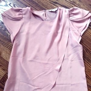 Short sleeve pink shirt